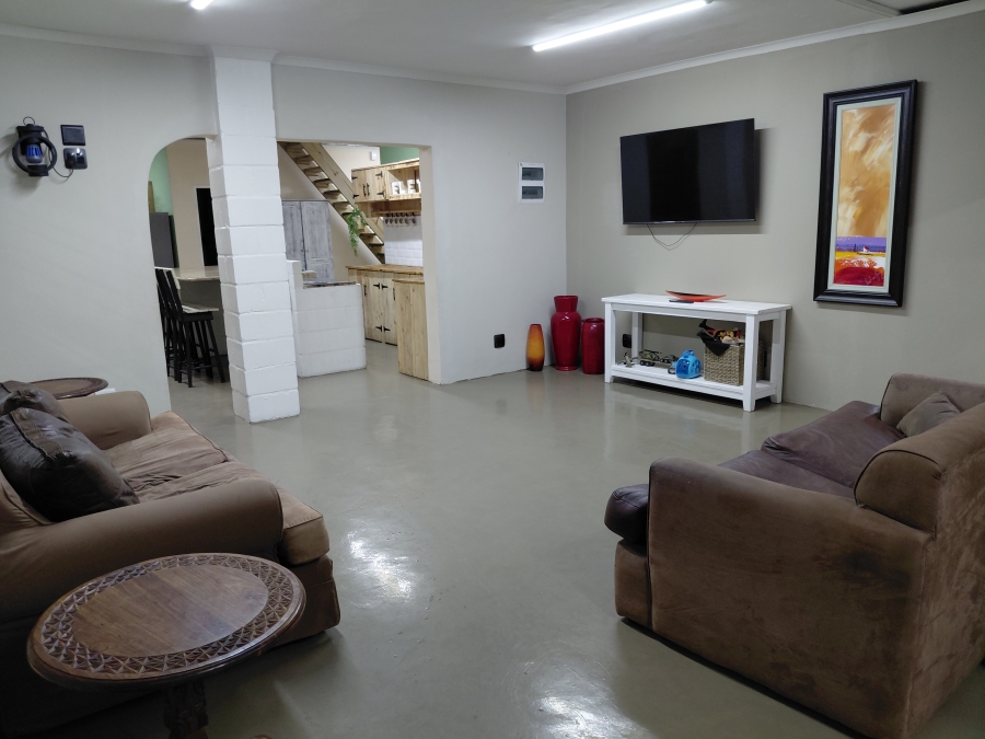 14 Bedroom Property for Sale in Long Acres Country Estate Western Cape